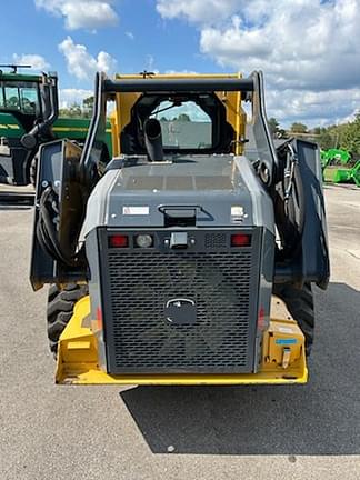 Image of John Deere 330G equipment image 4