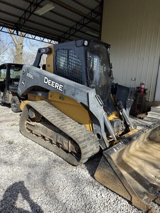 2016 John Deere 333G Equipment Image0