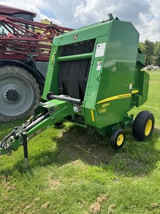 Image of John Deere 459E equipment image 1
