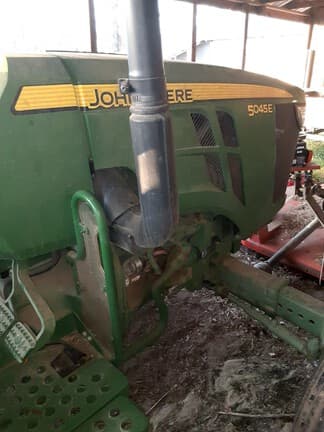 Image of John Deere 5045E equipment image 1