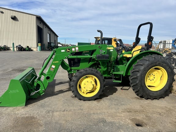 2016 John Deere 5055E Equipment Image0