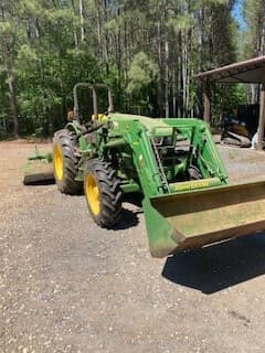 Image of John Deere 5085E Primary image