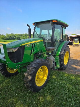2016 John Deere 5100E Equipment Image0