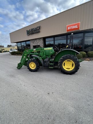 2016 John Deere 5100M Equipment Image0