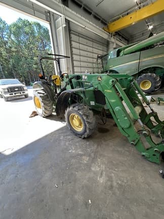 Image of John Deere 5100M equipment image 1