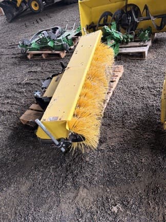 Image of John Deere 52" Broom Image 1