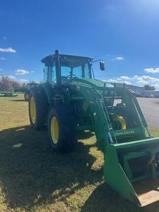 Image of John Deere 6120E equipment image 2