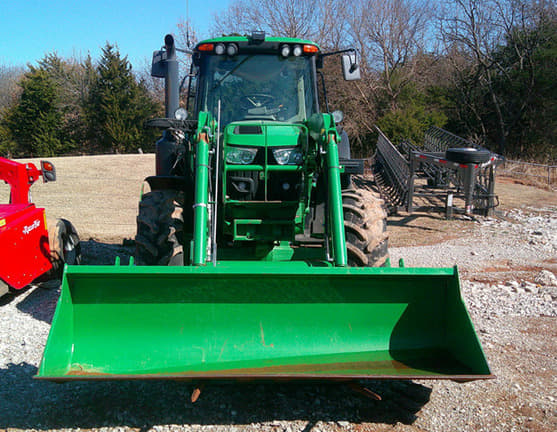 Image of John Deere 6120M equipment image 3