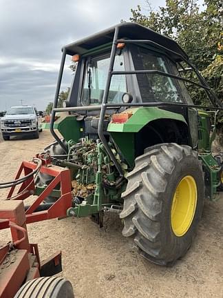 Image of John Deere 6125M equipment image 1