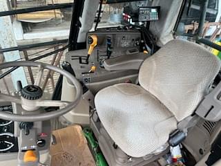 Image of John Deere 6125M equipment image 4