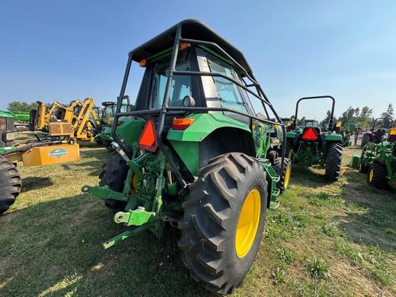 Image of John Deere 6125M equipment image 4