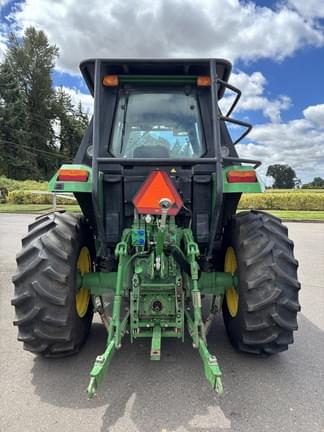 Image of John Deere 6125M equipment image 2