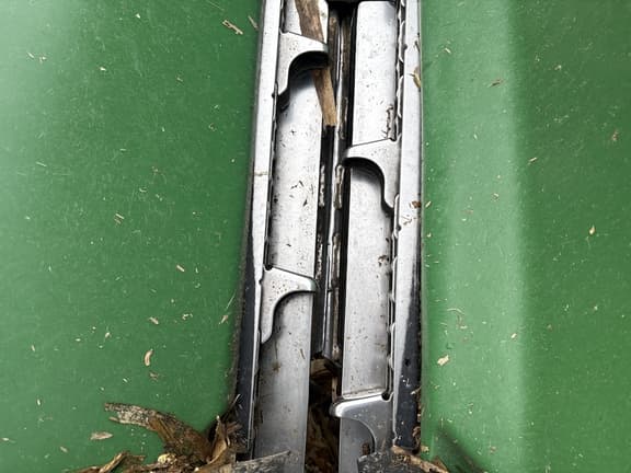 Image of John Deere 612C equipment image 1