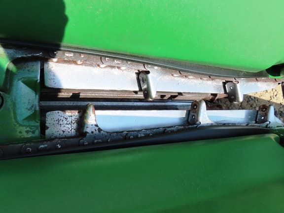 Image of John Deere 612FC equipment image 4
