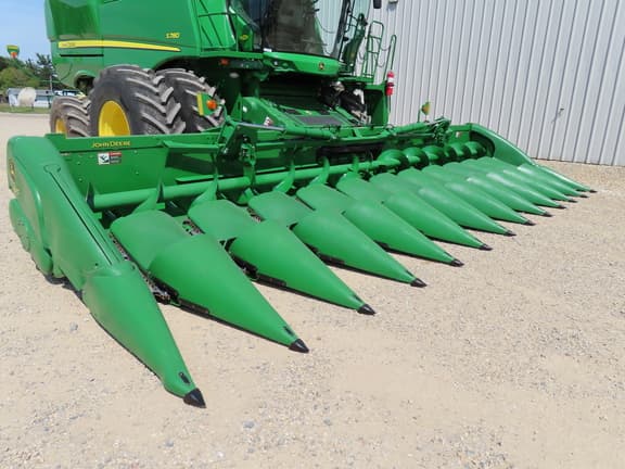 Image of John Deere 612FC Primary image