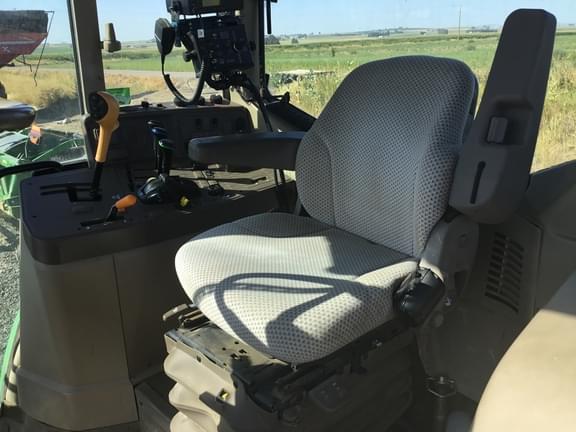 Image of John Deere 6130M equipment image 4