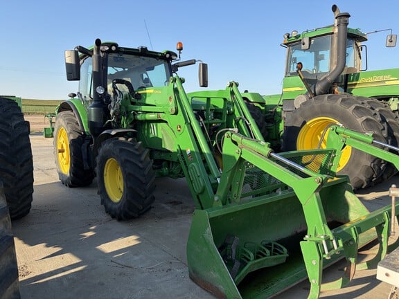 2016 John Deere 6130R Equipment Image0