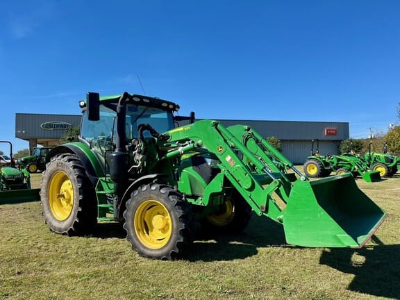 2016 John Deere 6130R Equipment Image0