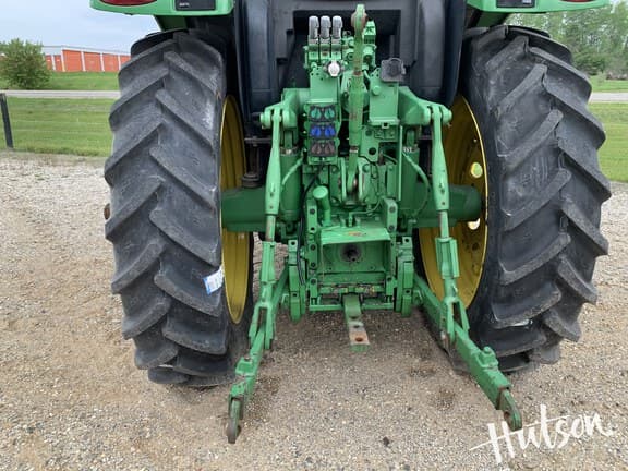 Image of John Deere 6145R equipment image 4