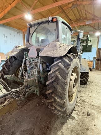 Image of John Deere 6155M equipment image 1