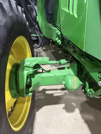 Image of John Deere 6155R equipment image 3