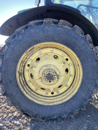 Image of John Deere 6155R equipment image 4