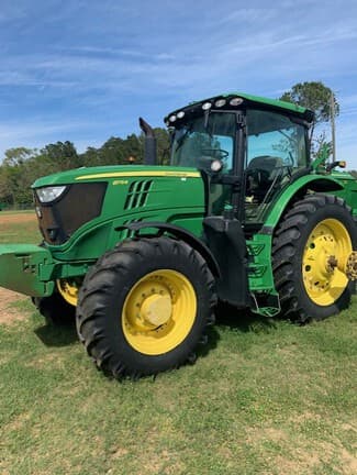 Image of John Deere 6175R equipment image 2