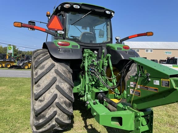 Image of John Deere 6175R equipment image 4