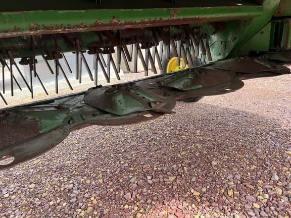 Image of John Deere 630 equipment image 3