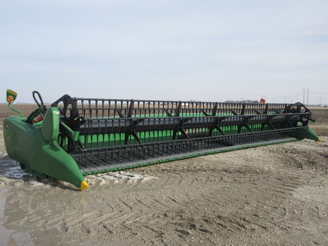 Image of John Deere 635FD equipment image 1