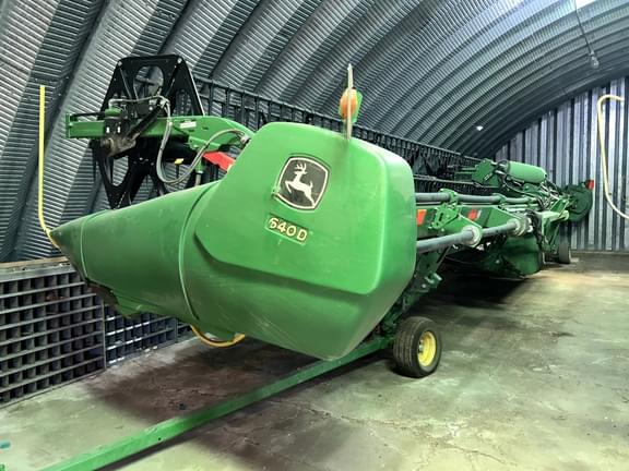Image of John Deere 640D equipment image 1