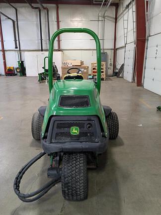 Image of John Deere 7400A equipment image 3