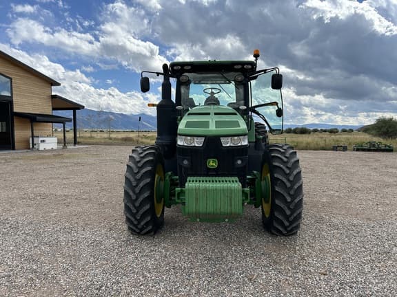Image of John Deere 8245R equipment image 2