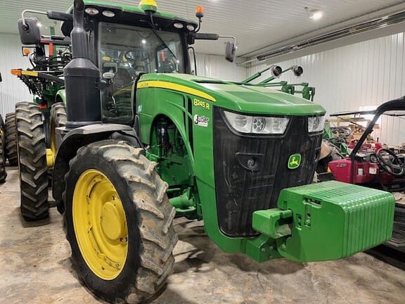 2016 John Deere 8245R Equipment Image0