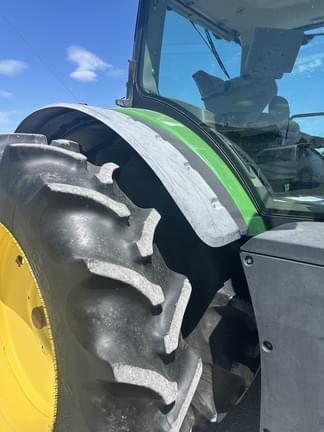 Image of John Deere 8345R equipment image 4