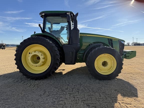 Image of John Deere 8345R equipment image 4
