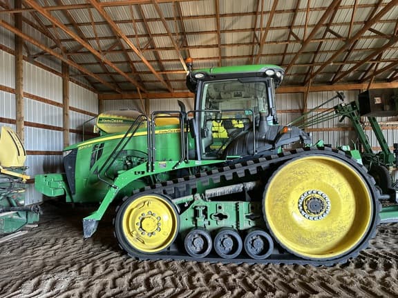 Image of John Deere 8370RT equipment image 1