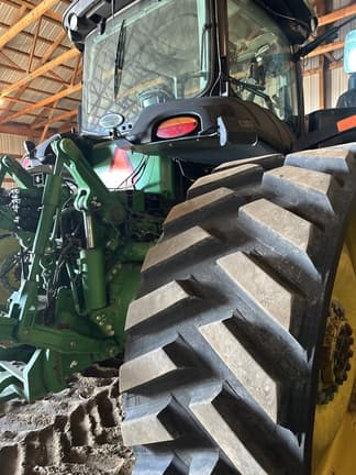 Image of John Deere 8370RT equipment image 4