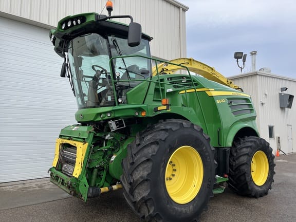 2016 John Deere 8600 Equipment Image0