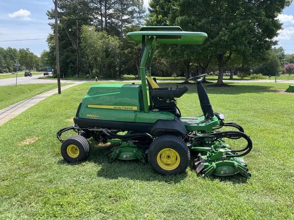 Image of John Deere 8800A equipment image 3