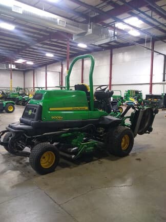 Image of John Deere 9009A equipment image 4