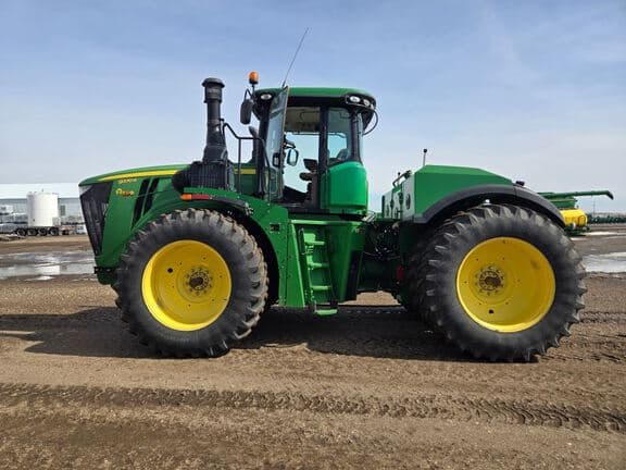 Image of John Deere 9370R equipment image 1
