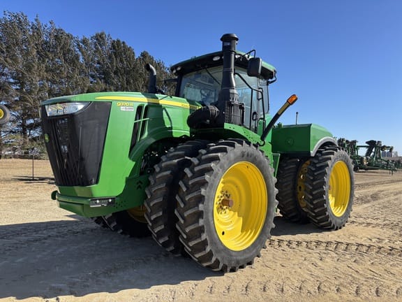 2016 John Deere 9370R Equipment Image0