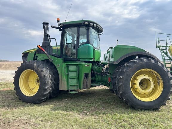 Image of John Deere 9370R equipment image 4