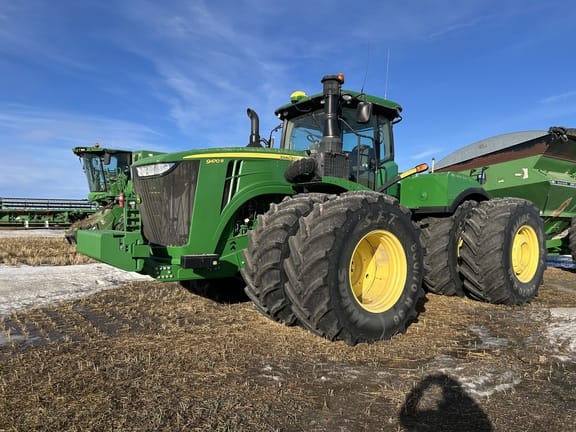2016 John Deere 9470R Equipment Image0
