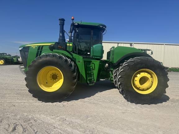 Image of John Deere 9520R equipment image 1