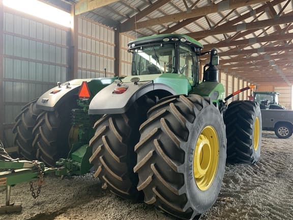 Image of John Deere 9520R equipment image 2