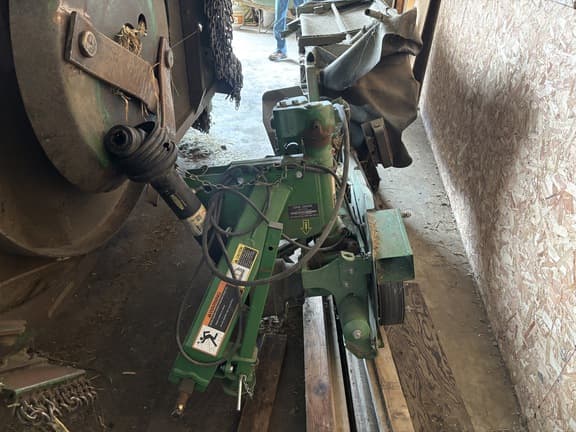 Image of John Deere R240 equipment image 3