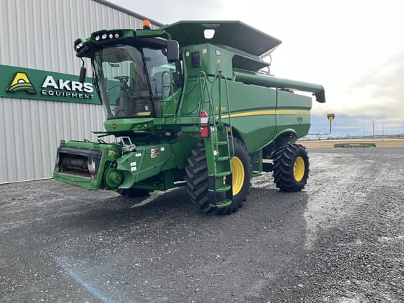 Image of John Deere S650 equipment image 2