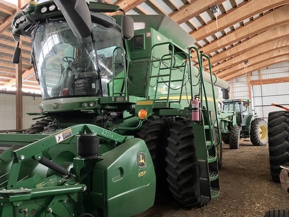 Image of John Deere S670 equipment image 1